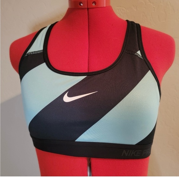 Nike Set !! - Picture 4 of 4